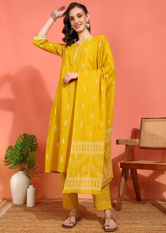 Plus Size Kurta Women's Mustard Cotton Slub Ikat Print Calf Length Notch Neck 3/4 Sleeves with Gota Detailing Straight Kurta With Pant And Duptta (Mustard)