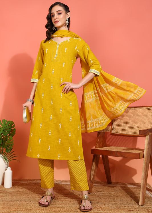 Plus Size Kurta Women's Mustard Cotton Slub Ikat Print Calf Length Notch Neck 3/4 Sleeves with Gota Detailing Straight Kurta With Pant And Duptta (Mustard)