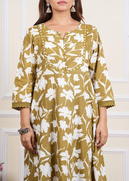 Plus Size Kurta Women's Cotton Ankle Length Notch Neck 3/4 Sleeves Floral Print Mirror Work Anarkali With Pant And Duptta