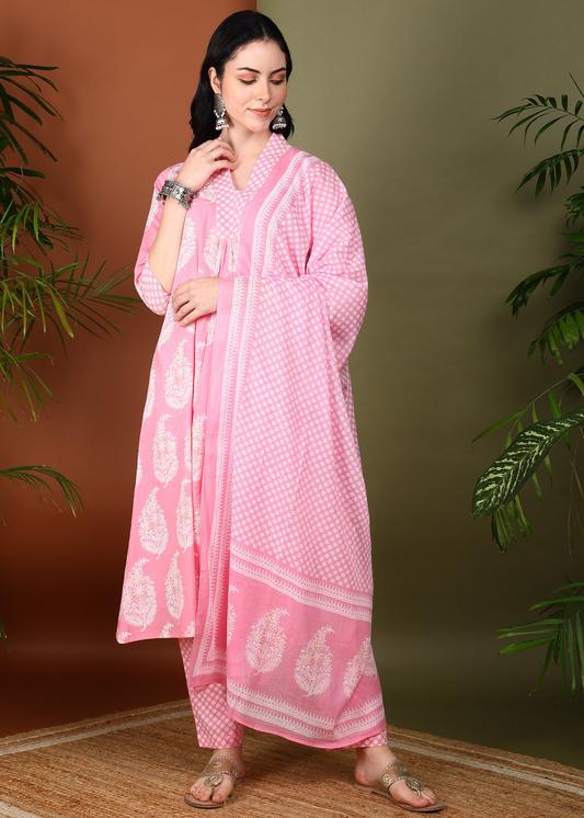 Plus Size Kurta Women's Cotton Print Calf Length V- Neck 3/4TH Sleeve A-Line Kurta Paired With Elastic Bottom And Duptta