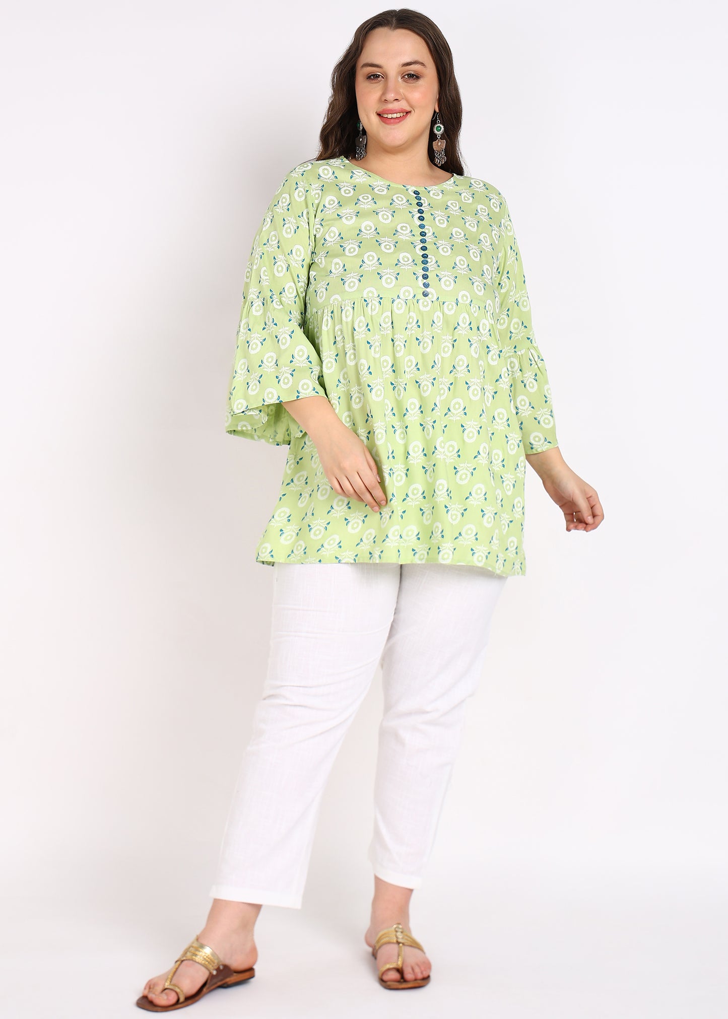 Refreshing Green Plus Size Kurta – Elegant & Comfortable