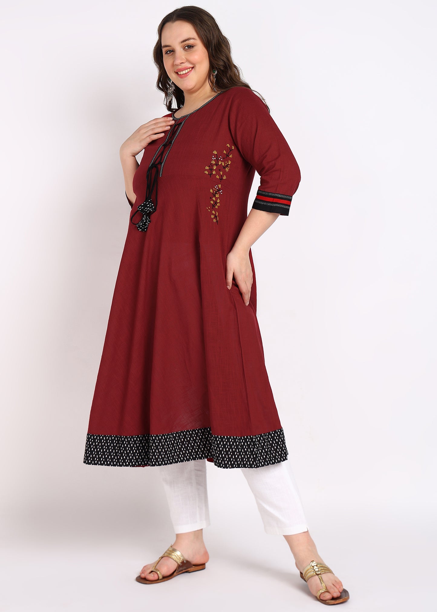 PLUS SIZE KURTA Women's Cotton Slub Embroidered Anarkali Kurta (Maroon)