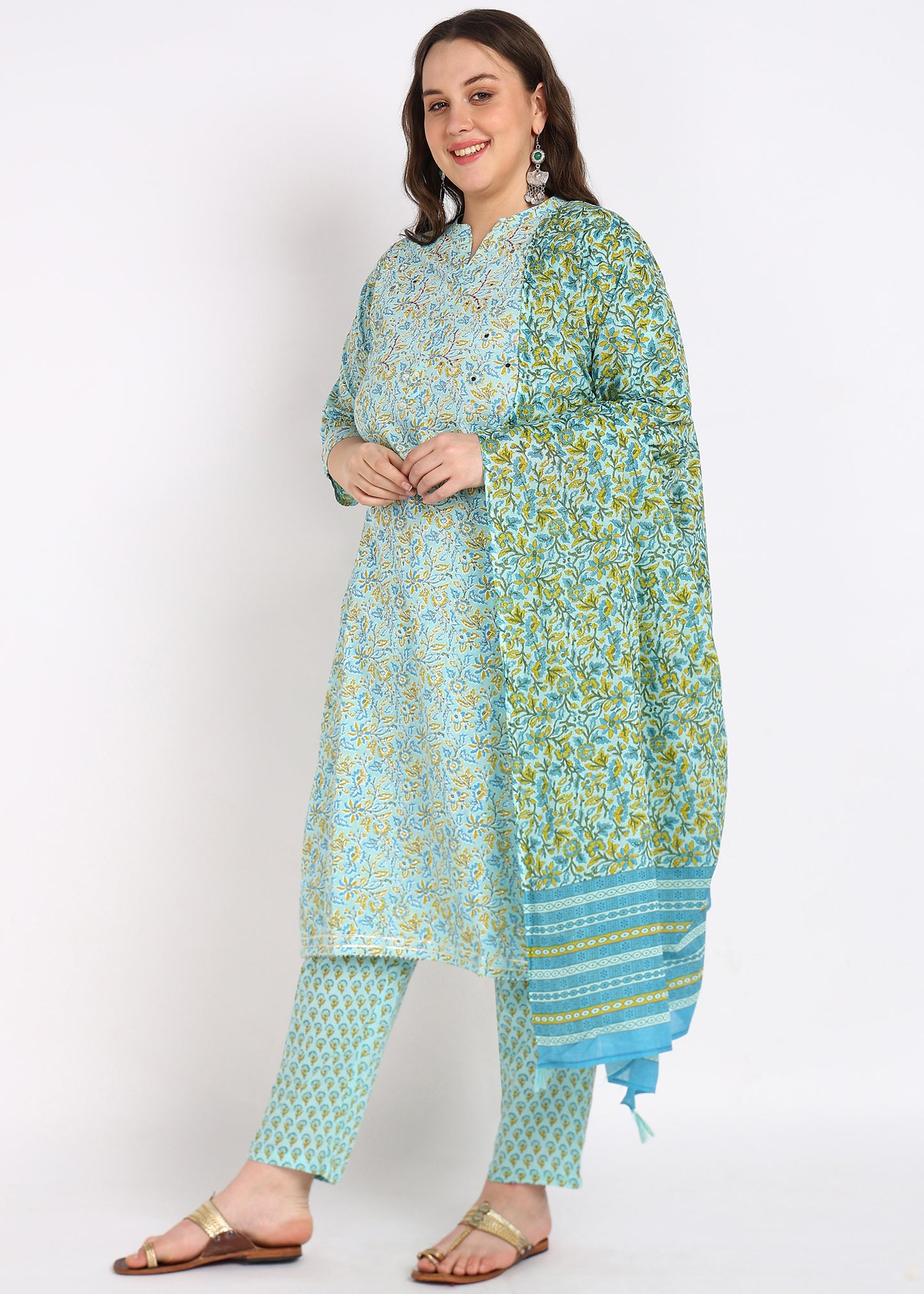 Floral Printed Straight Kurti – Elegant Embroidery & Coordinated Set