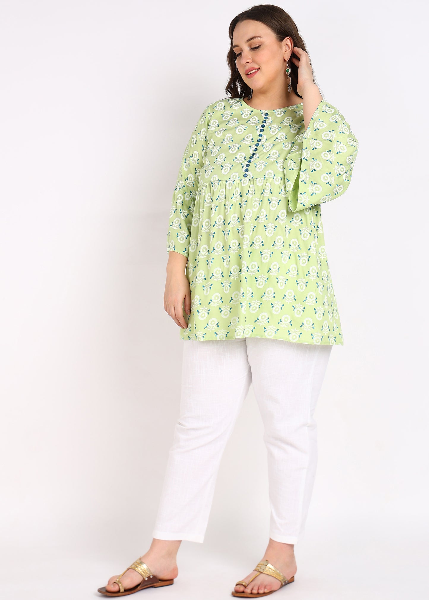 Refreshing Green Plus Size Kurta – Elegant & Comfortable