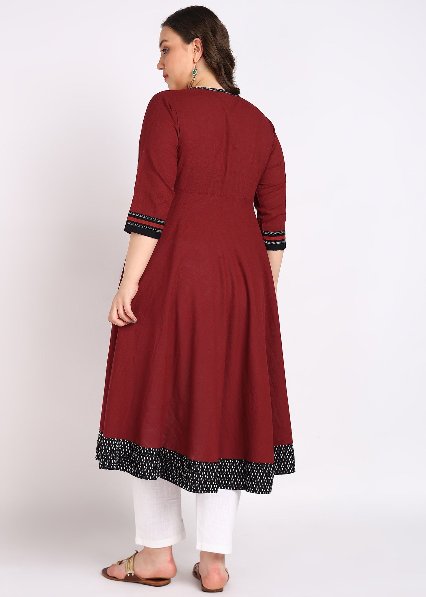 PLUS SIZE KURTA Women's Cotton Slub Embroidered Anarkali Kurta (Maroon)